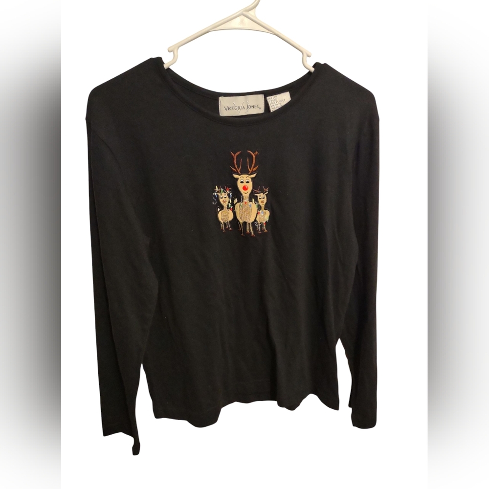 VTG Victoria Jones‎ L Top Tee Black Reindeer Embroidered Christmas Long Sleeve